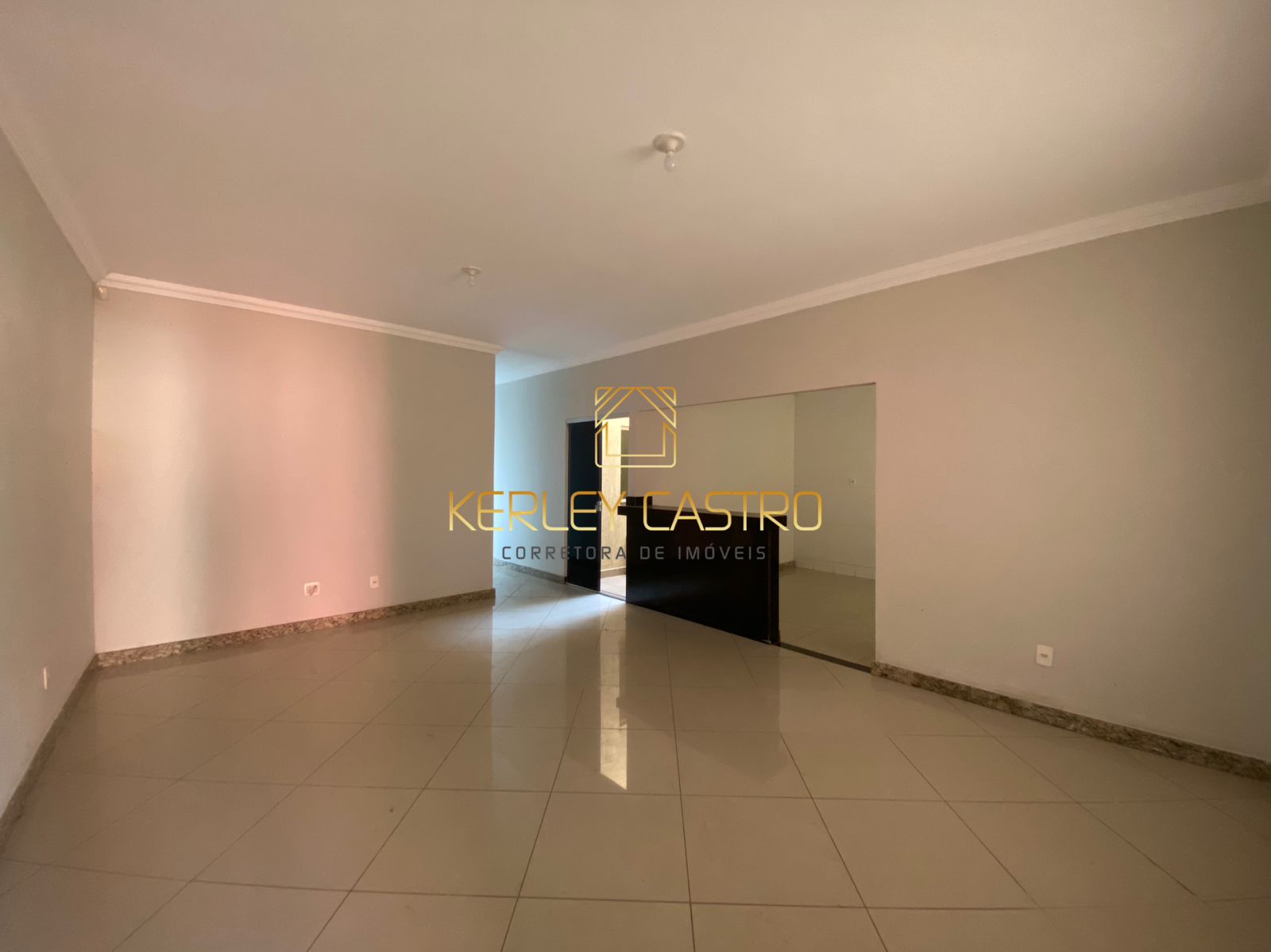 VENDO  CASA-IPORANGA 
